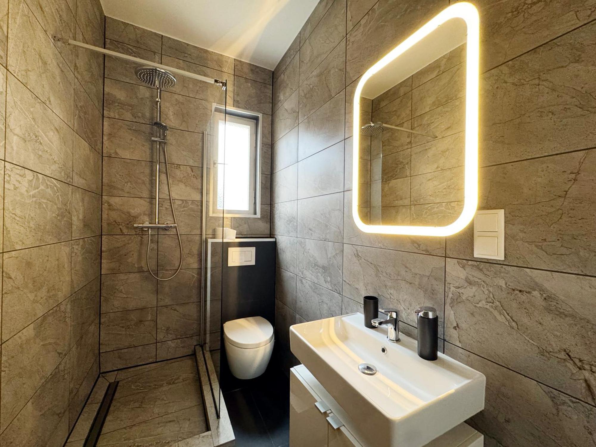 Huge Apartment With Sauna And Free Parking Duisburg Buitenkant foto